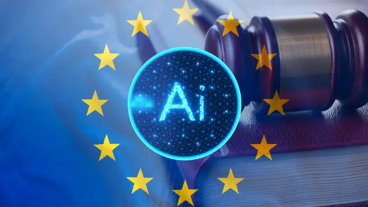KI Kennzeichnungspflicht - AI Act 2026 visualisiert mit den EU Sternen, einem AI Schriftzug und einem Justizhammer